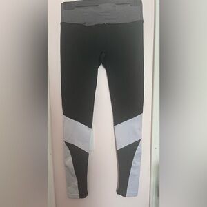XS217 Ardene leggings